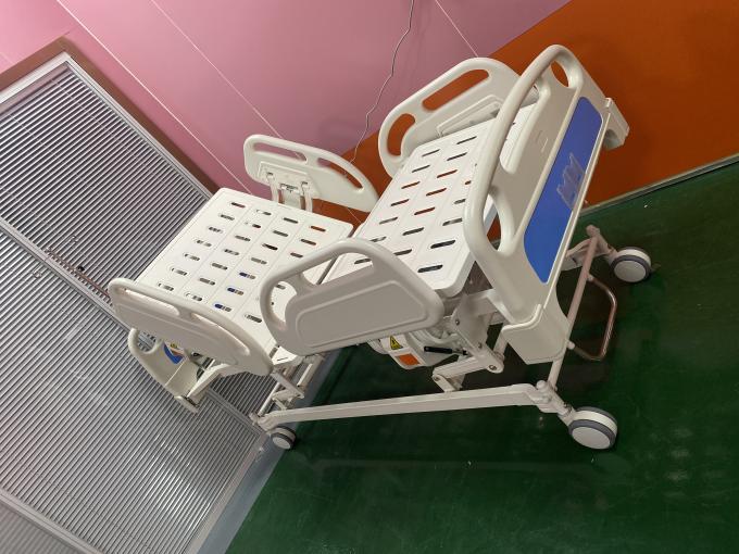 غرفة العناية المركزة ذات ثلاث وظائف أسرة كهربائية للمستشفى أزرق وأبيض 1